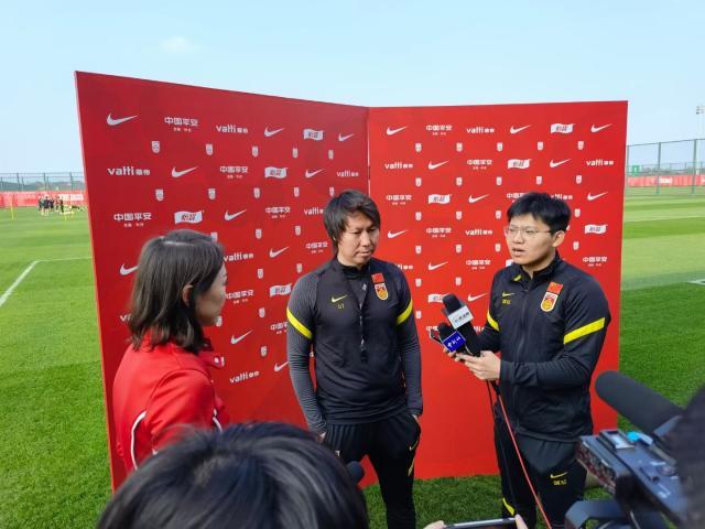 C7链接通道-李铁:阿兰或在集训末期报到 世预赛需要30-33人
